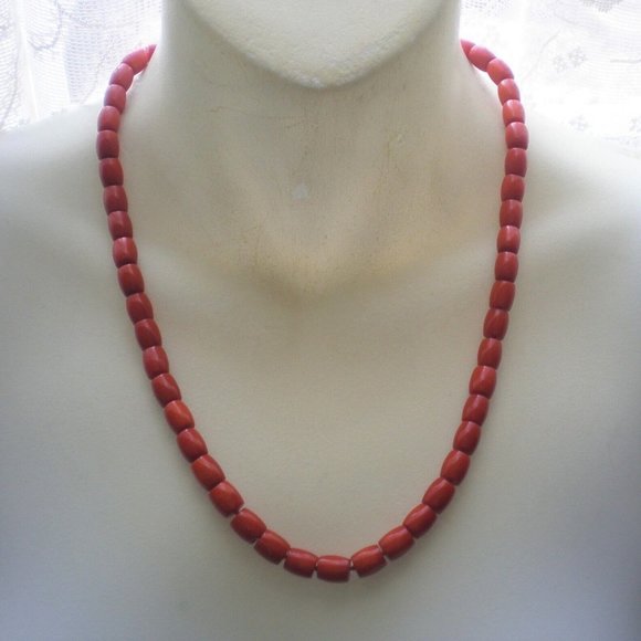 Designer 14K Yellow Gold Clasp Red Sea Coral Barrel Shape Beads Beaded Necklace - Picture 1 of 6